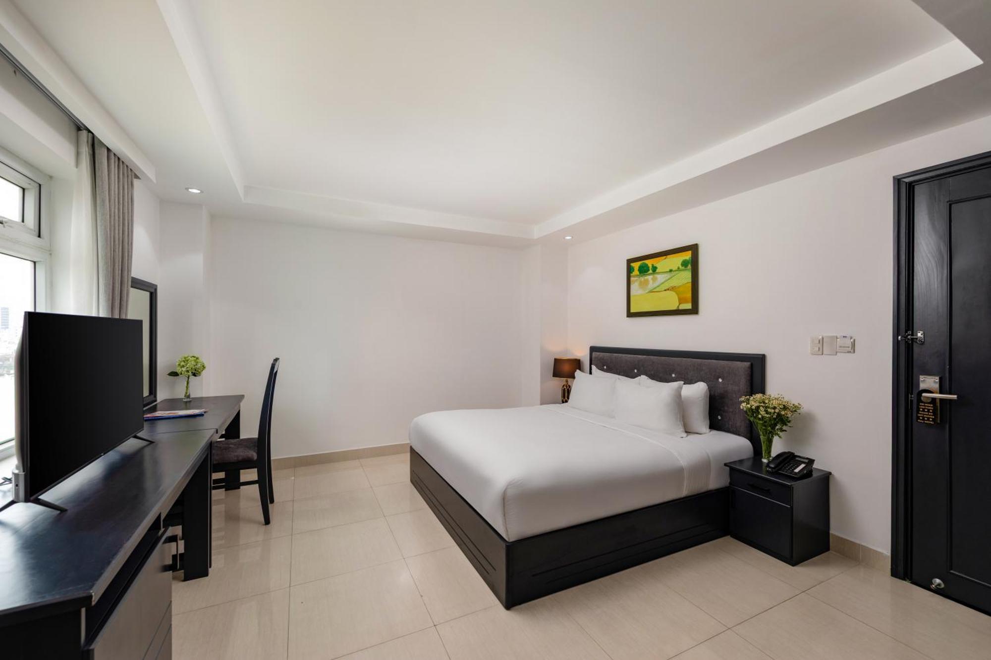 Kay Hotel Da Nang - Near Dragon Bridge Екстер'єр фото