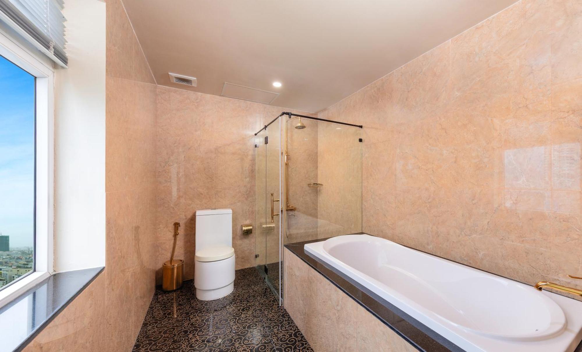 Kay Hotel Da Nang - Near Dragon Bridge Екстер'єр фото