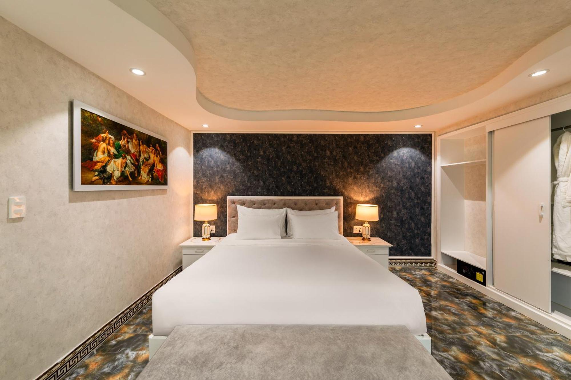 Kay Hotel Da Nang - Near Dragon Bridge Екстер'єр фото